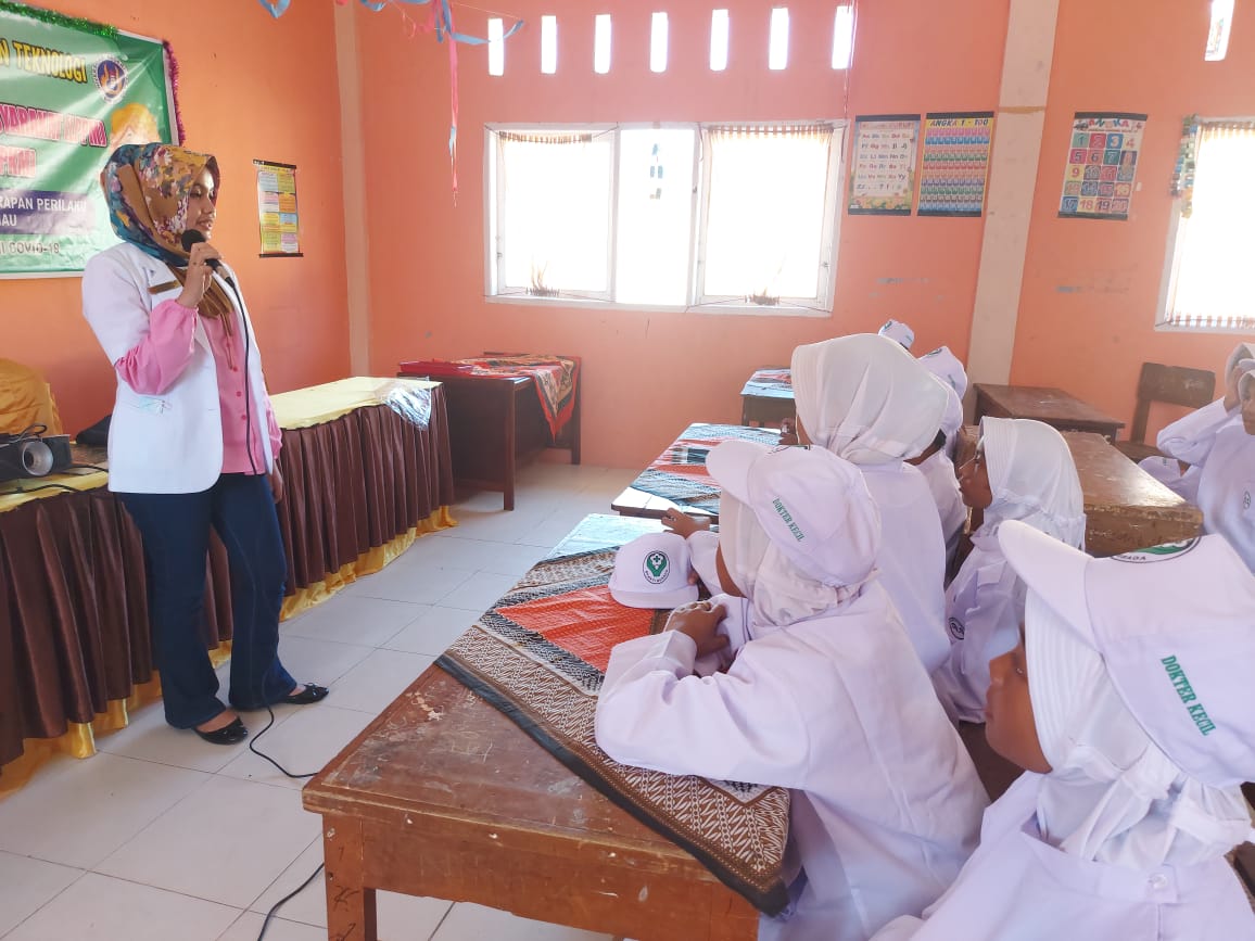 PELATIHAN DOKTER KECIL DI SDN 02 SUNGAI LIMAU